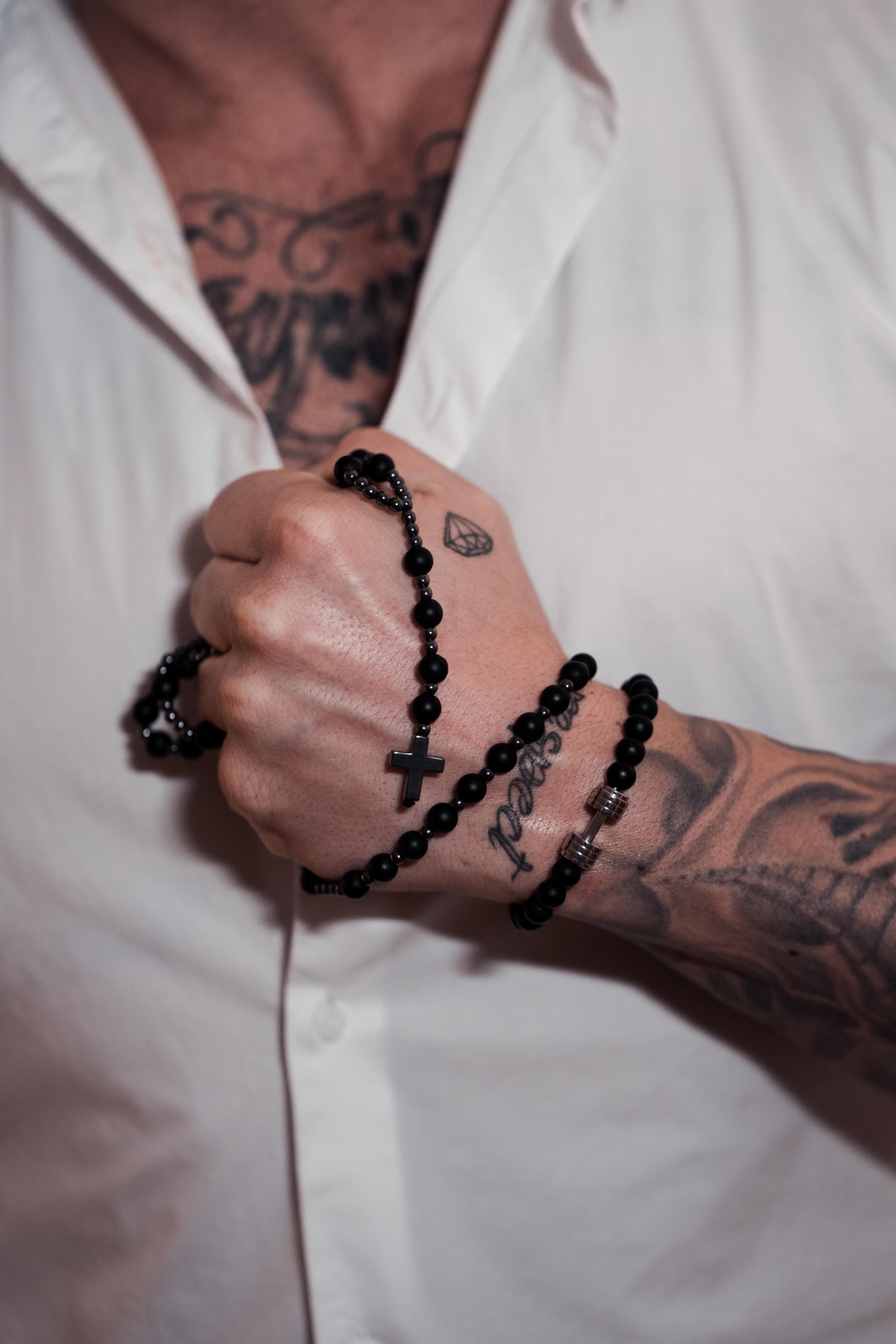 bransoletka męska z hantlem