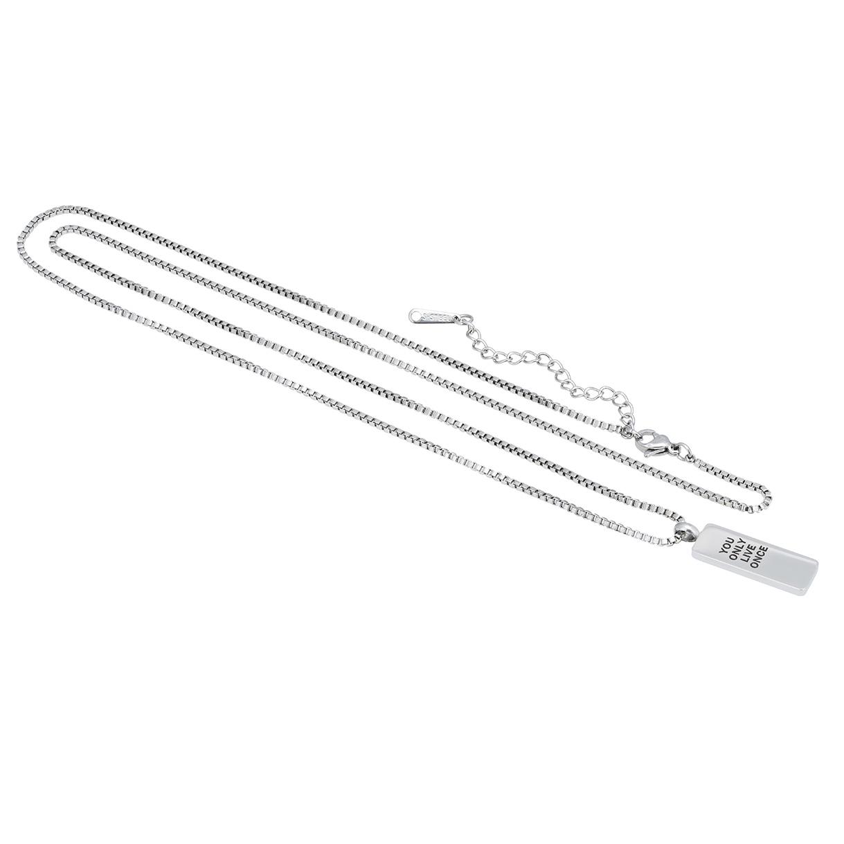 naszyjnik męski z zawieszką i grawerem